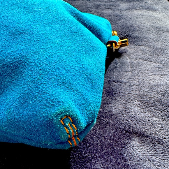 Hype suede studded shoulder bag - Picture 7 of 7